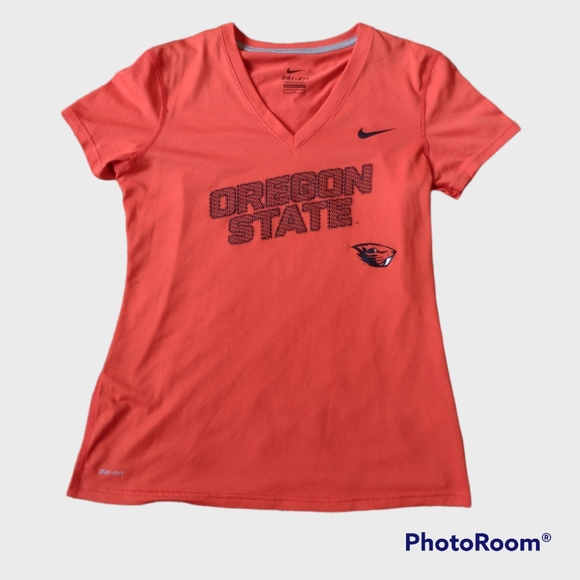 NIKE DRI-FIT Oregon State Beavers 🦫 Women's team short sleeve shirt size medium